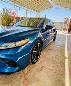 تۆیۆتا کامری